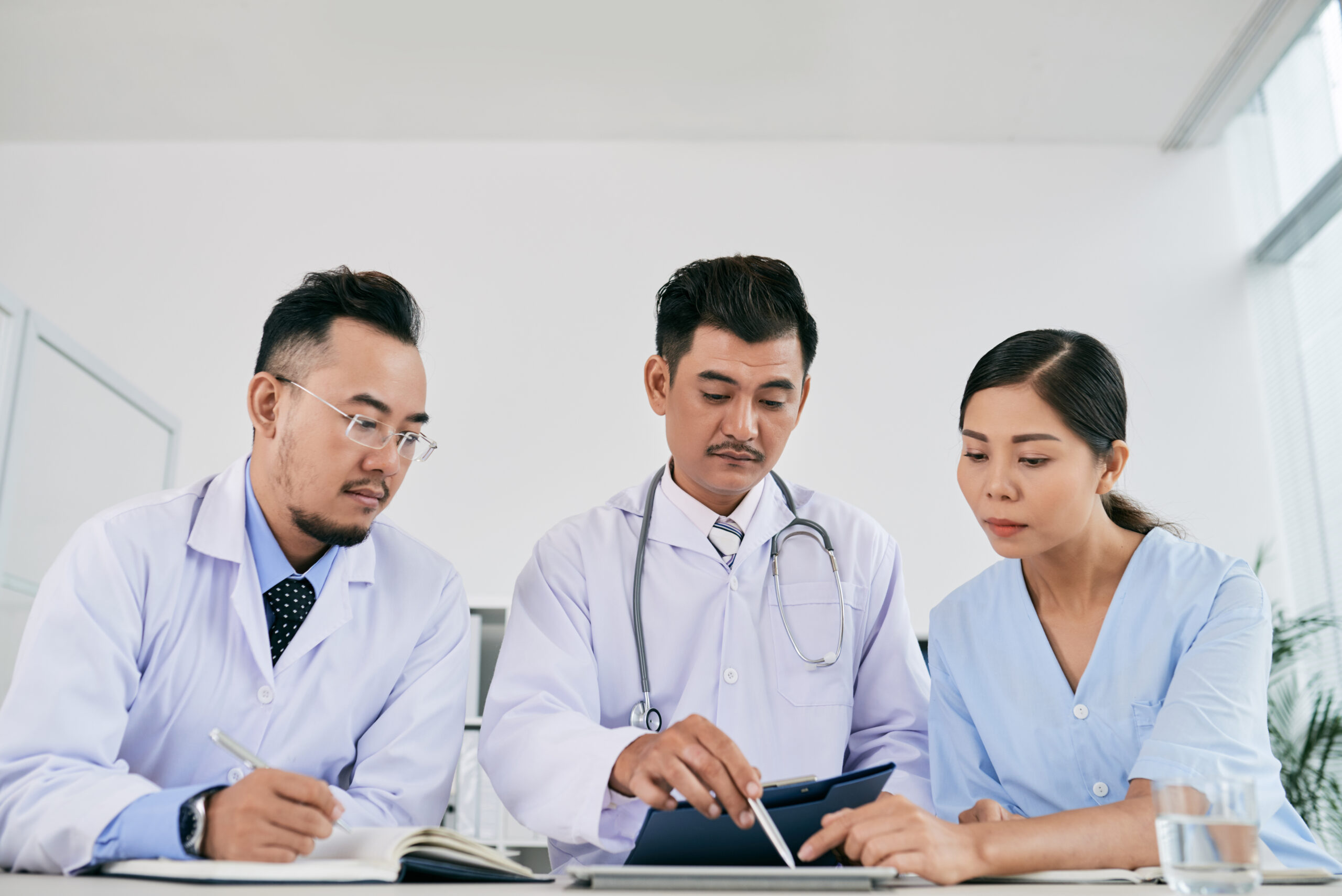Why Singapore’s Healthcare Workforce Challenge Makes Leadership Education a Must-Have